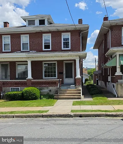 1340 Fern Ave Photo 1