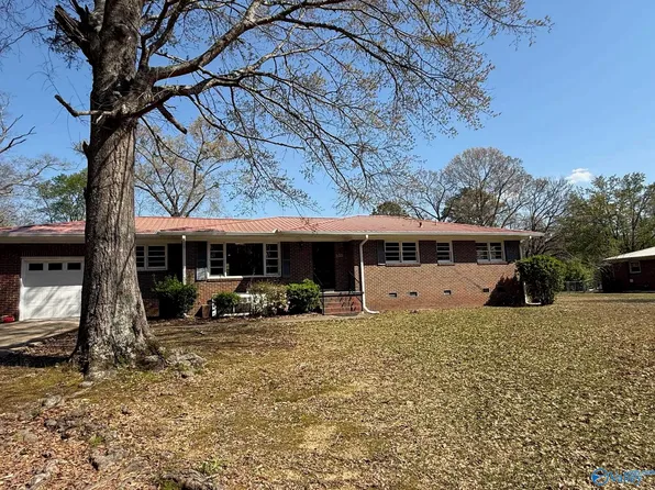 618 Greenwood Ave, Gadsden, AL 35903