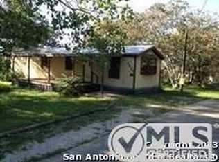 4427 Waterwood Pass Dr, Elmendorf, TX 78112