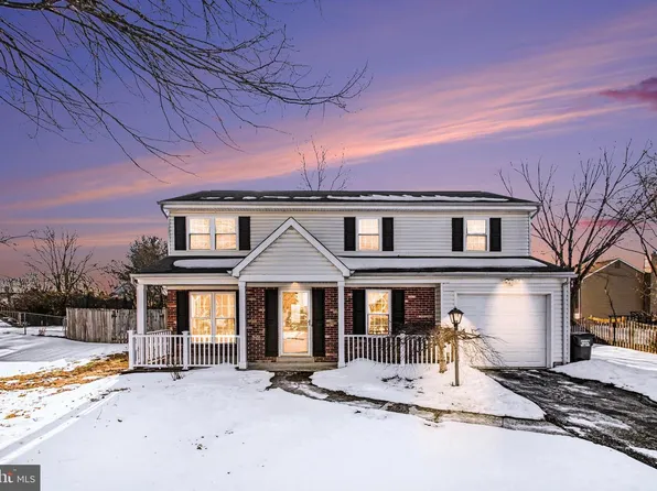 13450 Orangewood Dr, Woodbridge, VA 22193