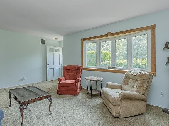 5th image of 1207 McFadden Dr