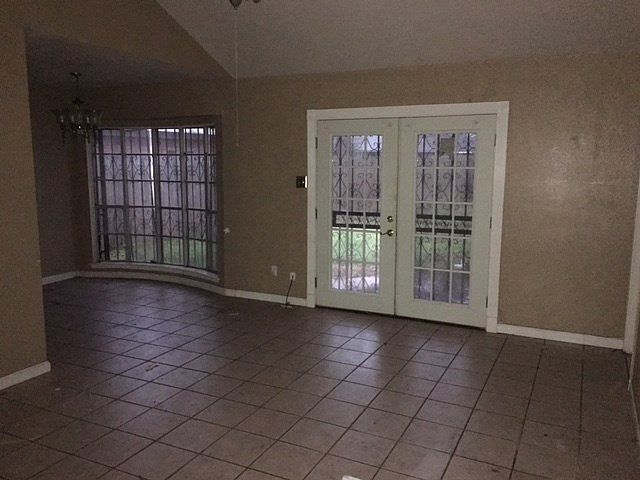 2nd image of 8511 Rinn St