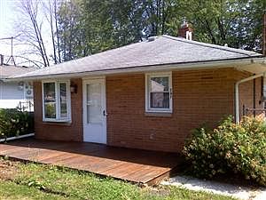 1st image of 247 Parmely Ave