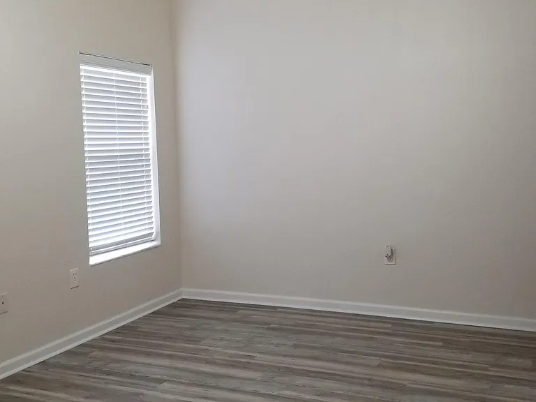 6105 Maggies Cir #105 — Photo 8