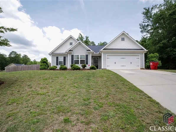 105 Meadow Creek Court, Commerce, GA 30530