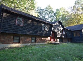 634 Old Waterbury Rd, Southbury, CT 06488