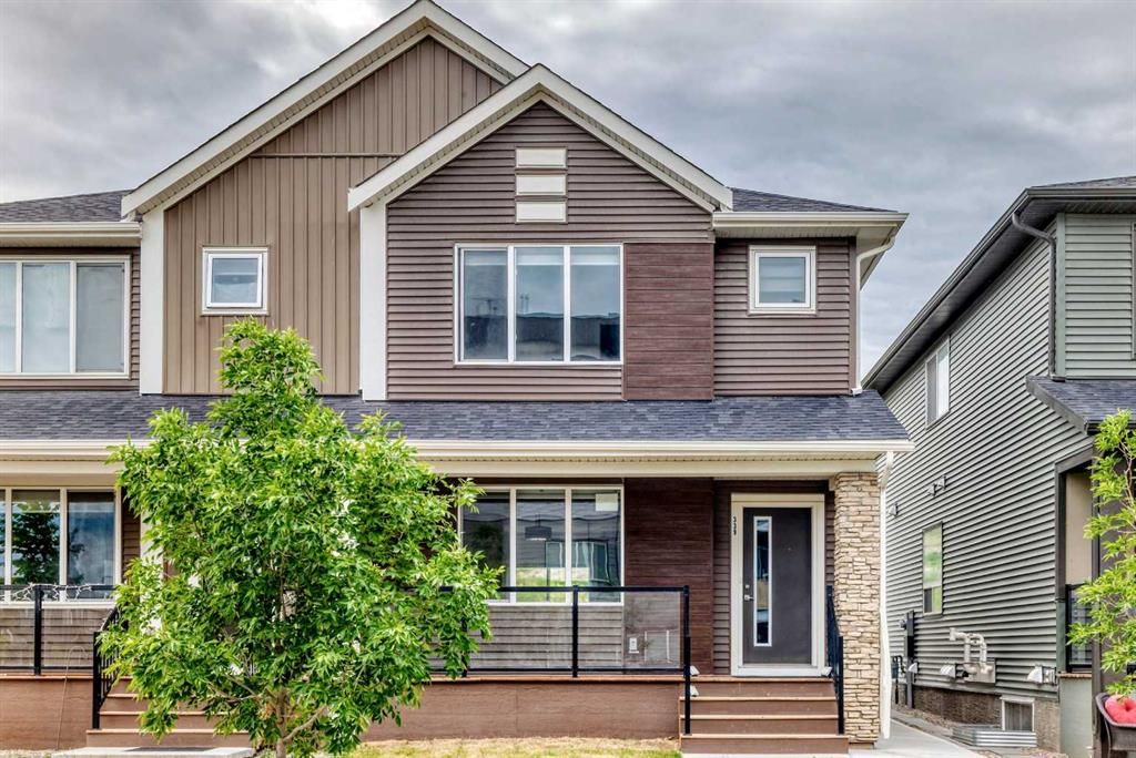 339 E Wolf Creek Way SE, Calgary, AB