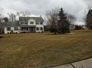 2 Blackberry Place, Long  Valley, NJ 07853