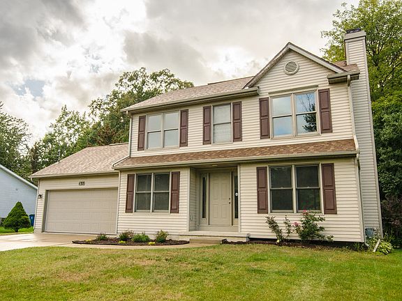 2nd image of 122 S Westlawn Dr