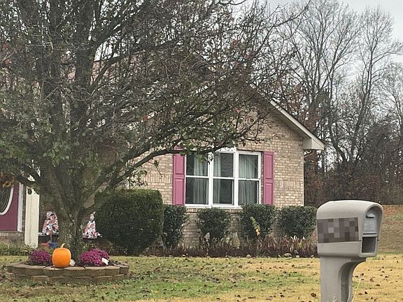 2nd image of 5565 Brandon Park Dr