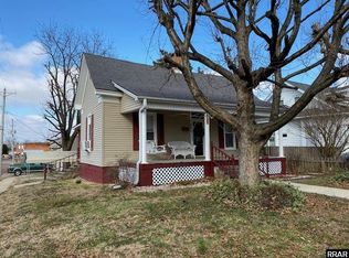 200 N McCombs St, Martin, TN 38237