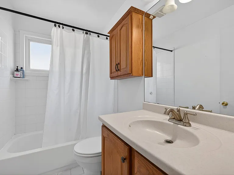 12805 Atlantic Ave — Photo 13