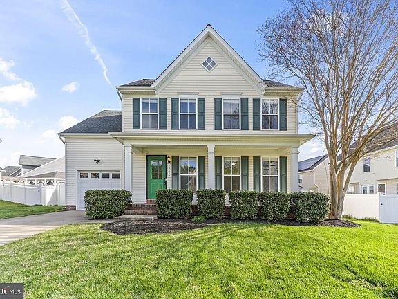2nd image of 45642 Taras Ct
