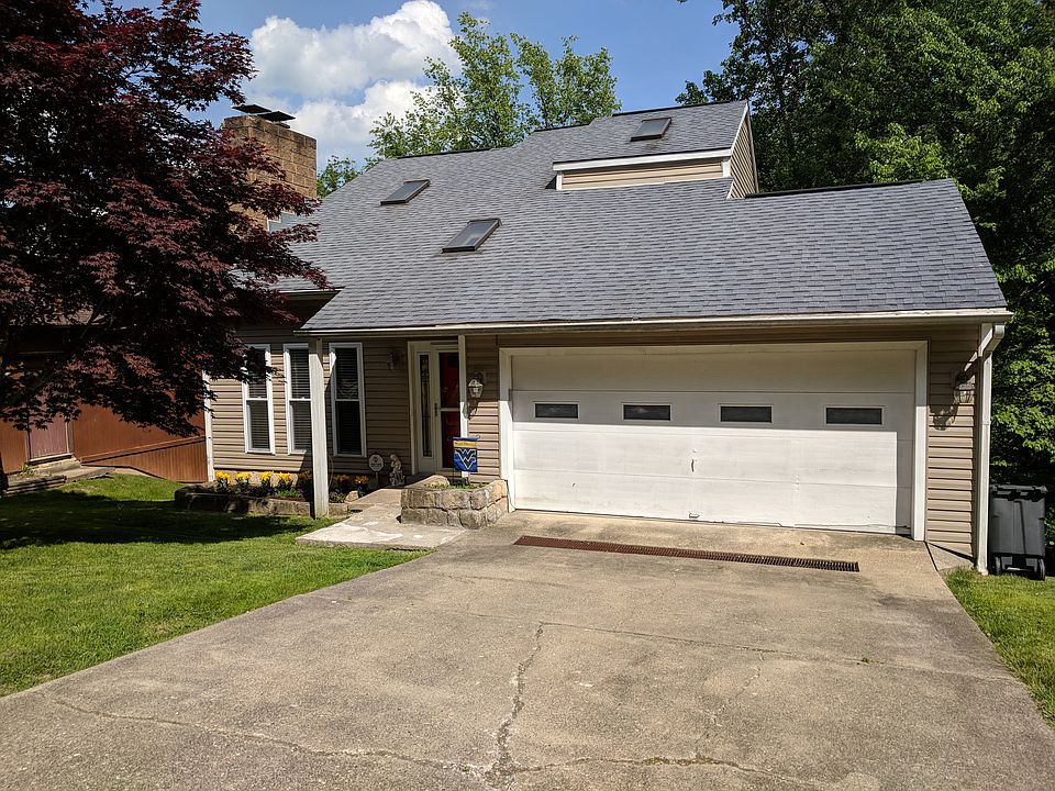 1st image of 716 Christian Dr