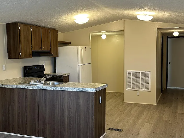 1325 Harris Hill Rd — Photo 3