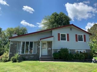 3550 W Mill Rd, Hatboro, PA 19040