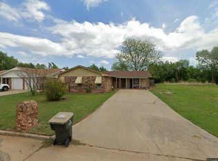 304 N I St, Duncan, OK 73533