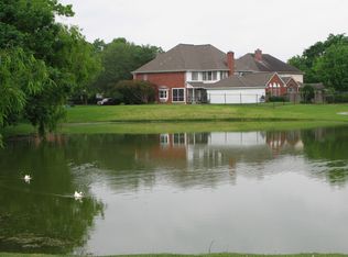 4546 Warwick Dr, Sugar Land, TX 77479