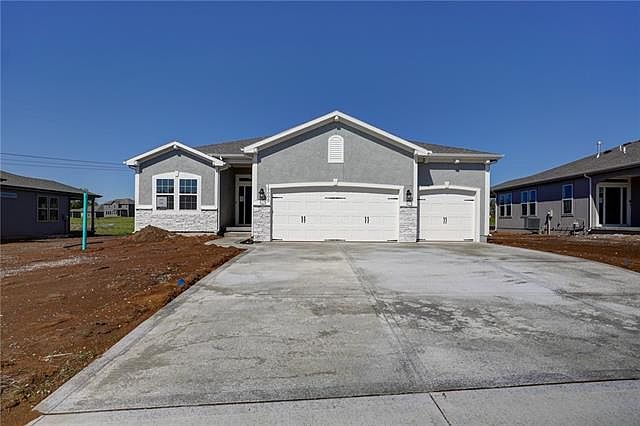 1st image of 6608 NW 107th Ct