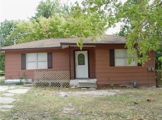 250 W Wilson Ave, Cooper, TX 75432