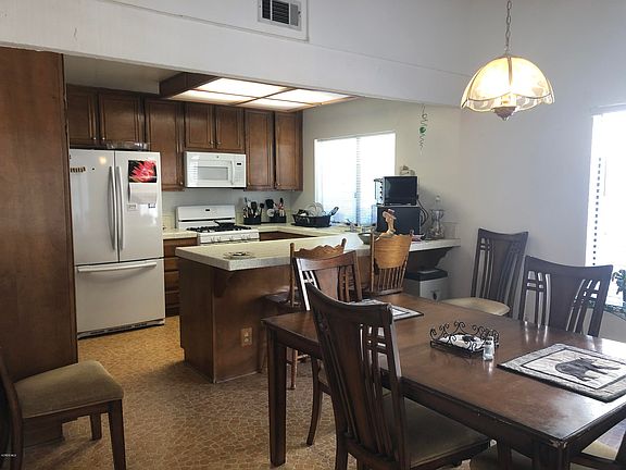 4th image of 2904 Rockridge Pl