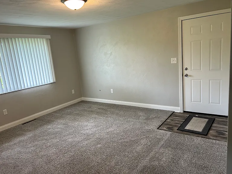 1023 Old Main St — Photo 15
