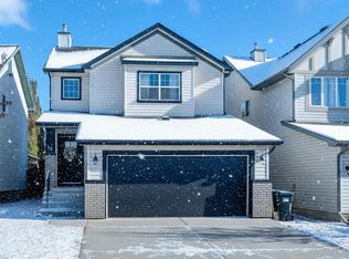 74 SW Evansbrooke Way NW, Calgary, AB T3P 1C7