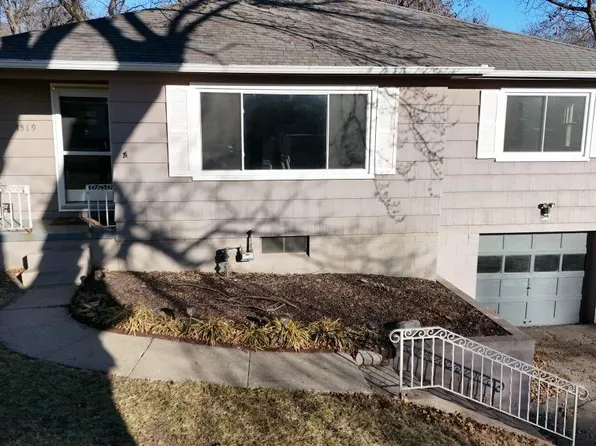 1519 S 39th St, Saint Joseph, MO 64507