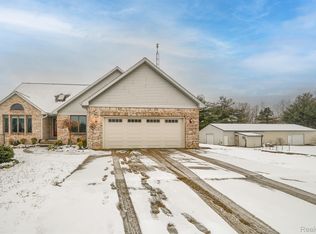 345 Elk Lake Rd, Attica, MI 48412