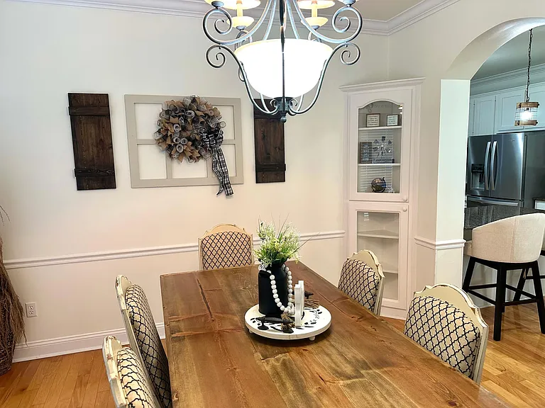 360 Indian Hills Dr — Photo 10