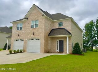 1820 Cambria Dr #B, Greenville, NC 27834