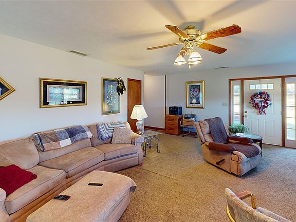 4th image of 2327 Larmon Mill Rd