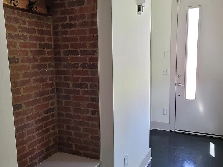 1117 Summit Ave — Photo 5