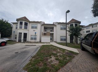 970 Spring Garden Ave APT 214, Deland, FL 32720