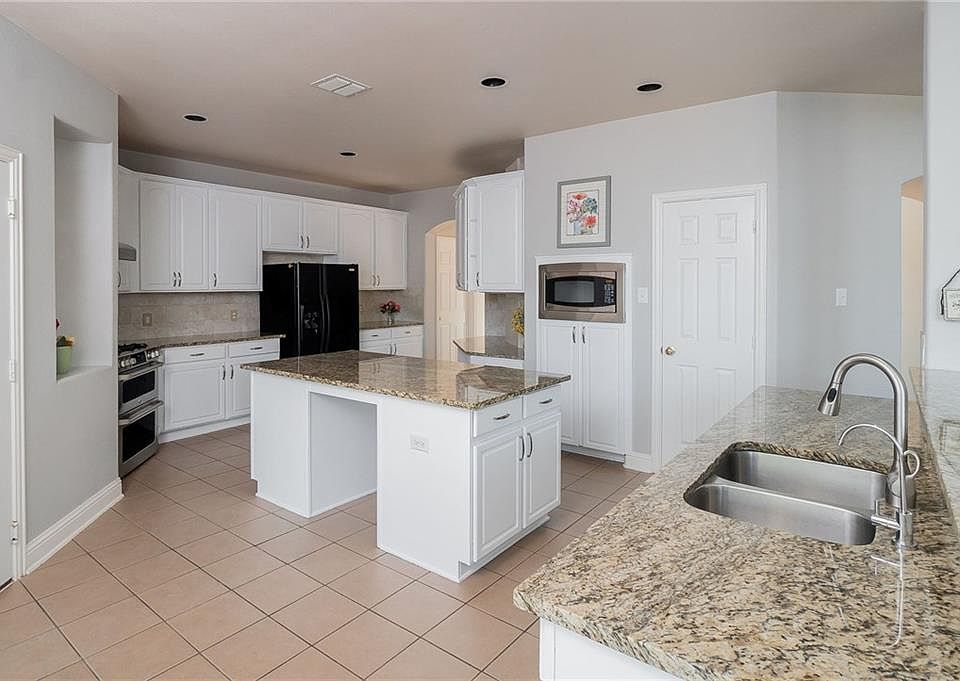 1st image of 1619 Boxwood Ln