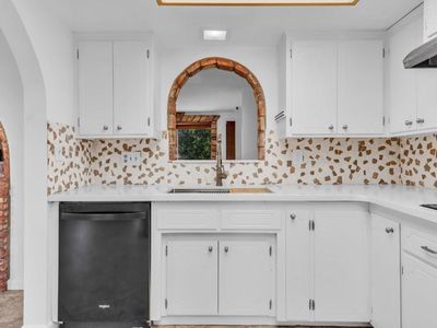 9980 Hoylake Rd, Desert Hot Springs, CA, 92240