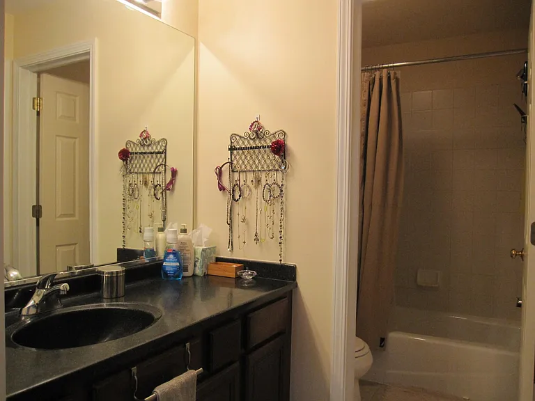 2349 Crydon Pl #19G2 — Photo 8