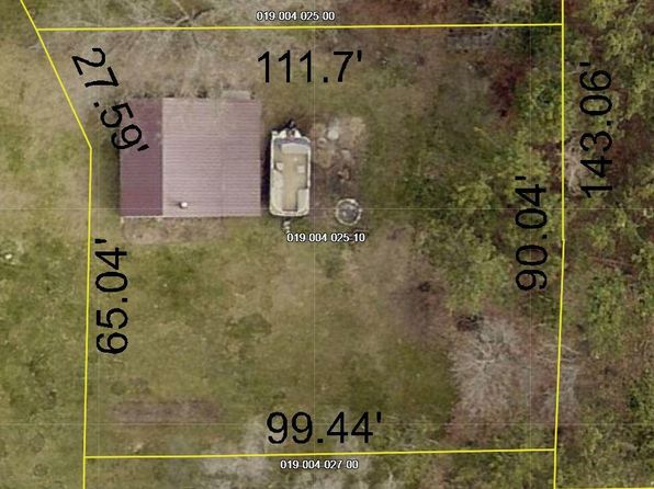 871 Louann St, Stanton, MI 48888