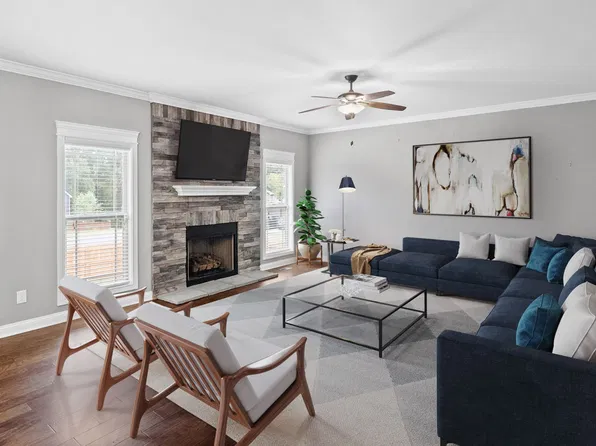101 Brumfield Ct, Clarksville, TN 37043