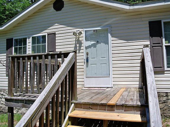 2nd image of 210 Creekview Dr