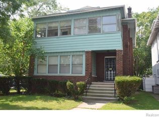 2254 Biddle Ave, Wyandotte, MI 48192