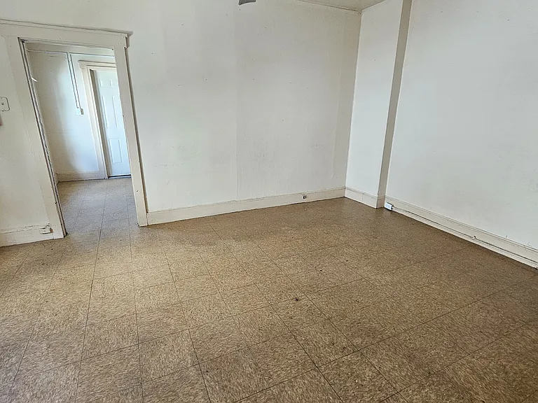 48 Beacon St #2 — Photo 8