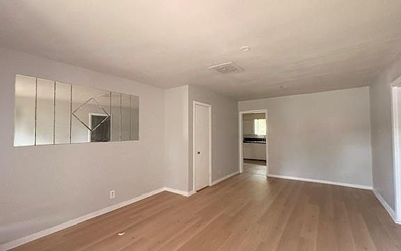 2nd image of 1819 Teanaway Ln