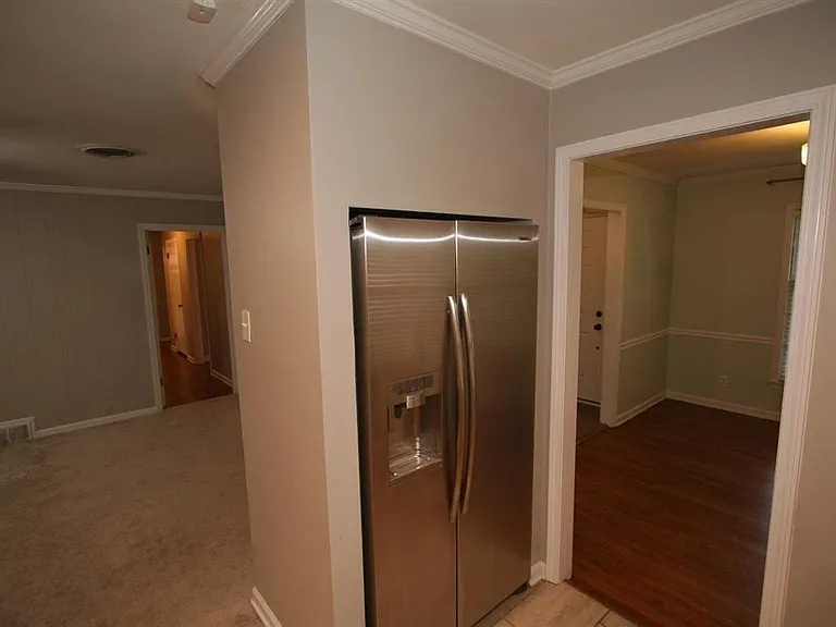 1588 Dorset Dr — Photo 6