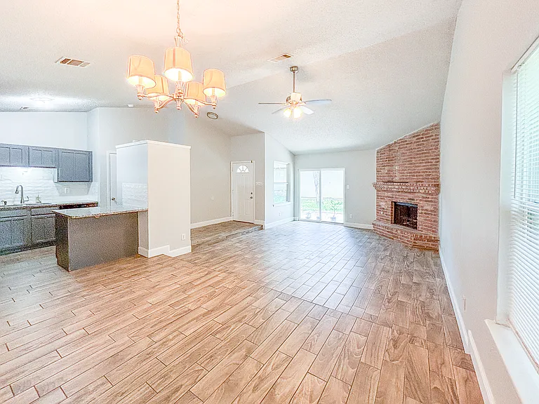 8634 Westgrove Dr — Photo 10