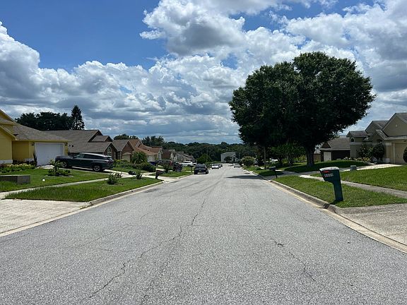 4th image of 4450 Oakham Ct