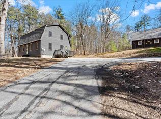 318 Halls Village Rd, Chester, NH 03036