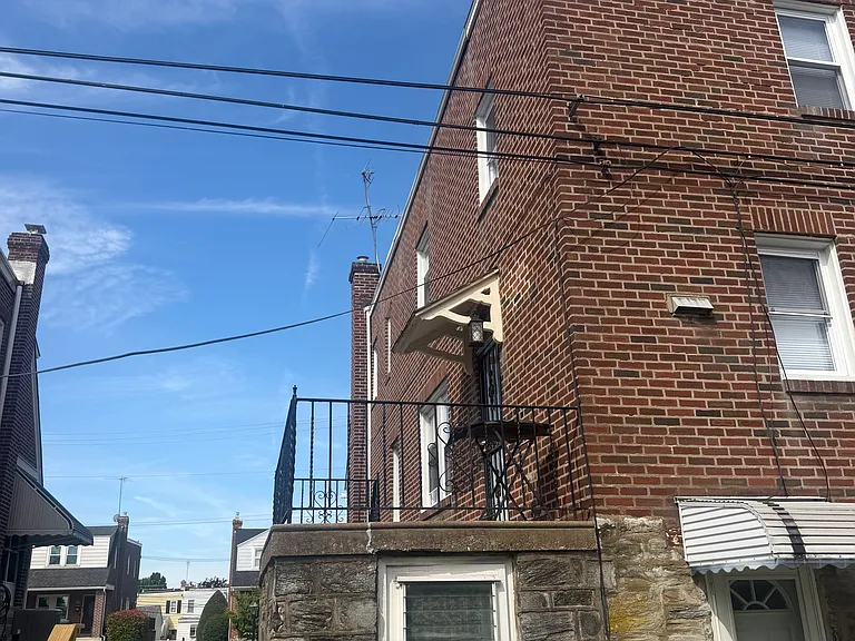 541 Fern St — Photo 17