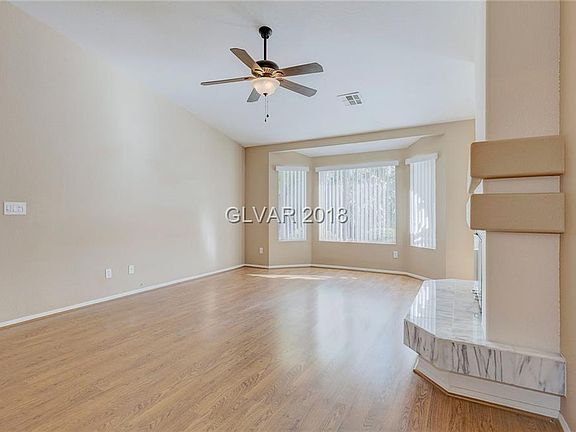 5th image of 274 Plaza Napoli Ct