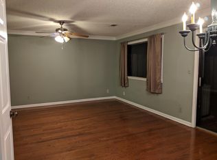 2718 Farmstead Rd SE, Smyrna, GA 30080